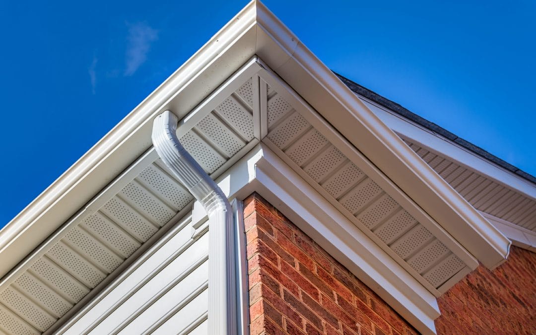 Gutter Replacement: Why You Should Consider Upgrading to Seamless Gutters